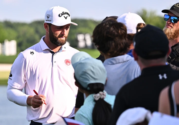 Jon Rahm dává sbohem LIV Golf. Za návrat na PGA zaplatí obří výkupné 525 milionů Kč