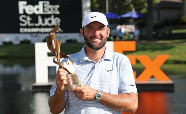Rekordní triumf Schefflera a McIlroyův pád. Na FedEx St. Jude je dělilo 25 ran!