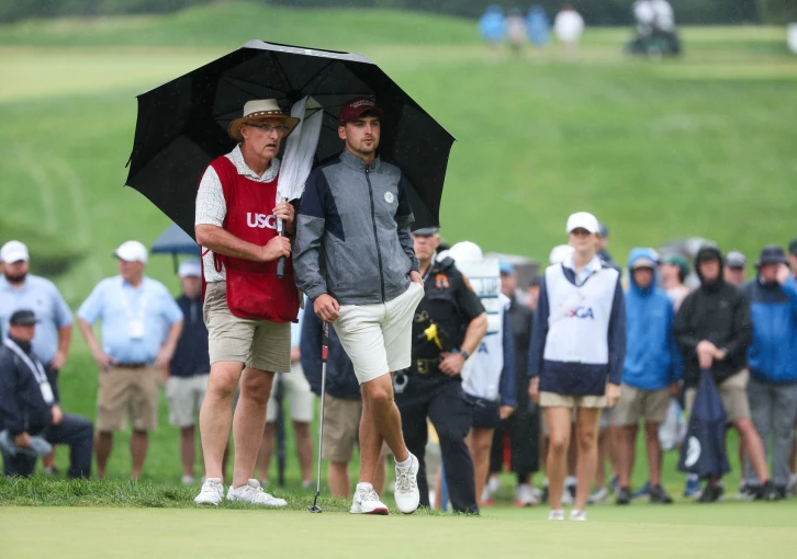 Tiger Woods vysekl poklonu šampionovi US Amateur. Jack Whaley si zahraje tři majory