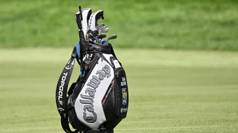 Jediná reklama otřásla golfovým světem. Callaway bojuje s obřím skandálem