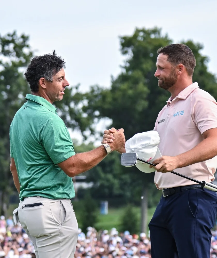 Wyndham Clark odrazil útok Roryho McIlroye a získal titul na BMW Championship