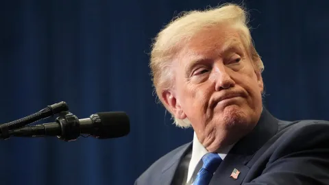Donald Trump čestným předsedou Presidents Cupu. Fanoušci varují před „prokletím“
