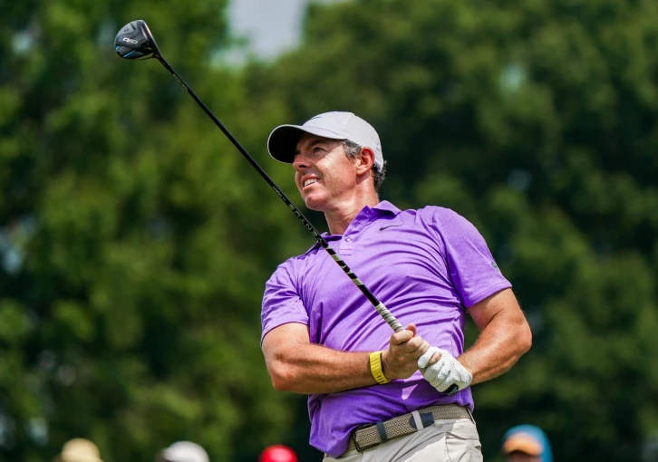 Rory McIlroy rozstřílel East Lake. Hovland vede, ale svému švihu nevěří