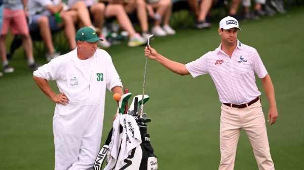 Trump omilostnil caddieho z PGA Tour. 30 let starý drogový delikt ho připravil o miliony