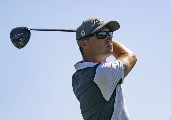 Jiří Zuska postupuje v kvalifikaci na DP World Tour. Briximu unikl postup o dvě rány