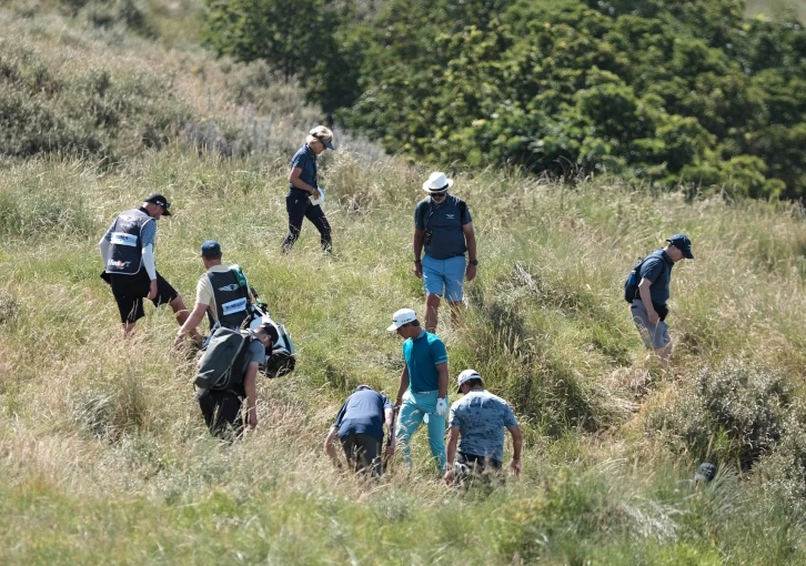 Podstrčil si míček a netušil, že ho někdo sleduje. Golfista dostal pětiletý trest