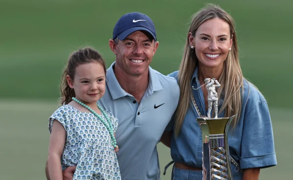 Federer ukázal McIlroyovi cestu. Proč je rodina víc než hrozící trest od PGA Tour?