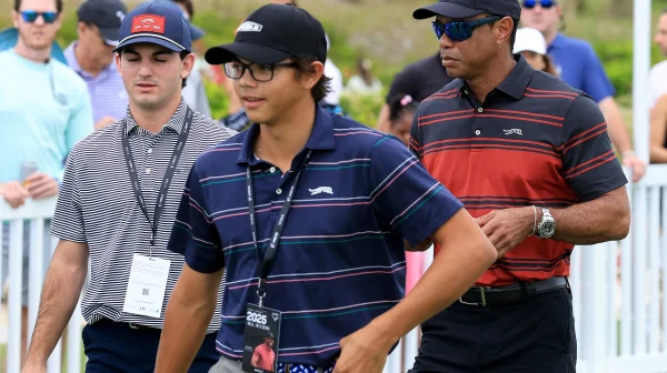 Charlie Woods podepsal smlouvu s TaylorMade. V elitním týmu je i Čech Louis Klein