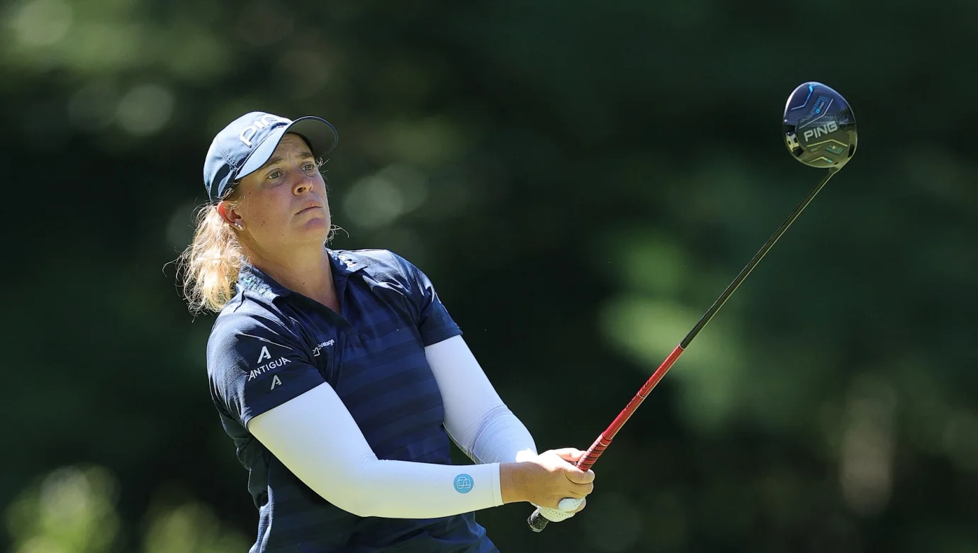 Lauren Coughlin se v Arkansasu zapsala do historie LPGA, když hned na úvodních devíti jamkách zahrála devět birdie v řadě