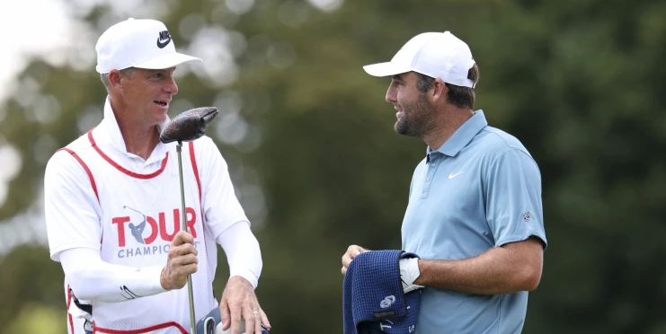 Schefflerův caddie vydělává víc než většina hráčů PGA. A to chtěl s kariérou skončit