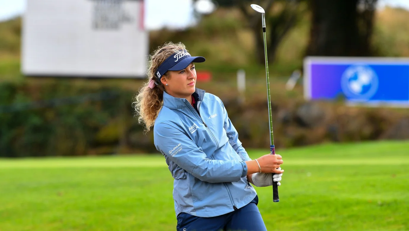 Sára Kousková zazářila ve druhém kole Italian Open výkonem 68 ran (-4) a posunula se o 42 příček na dělené 16. místo