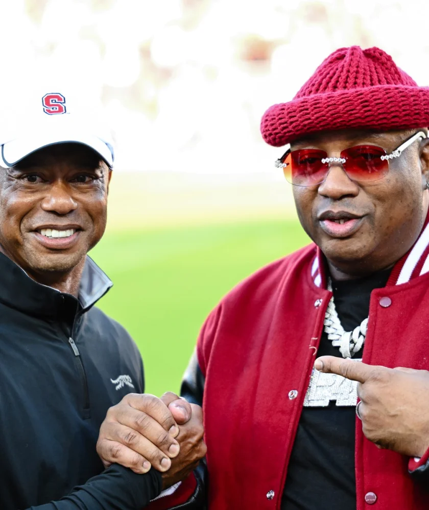 Tiger Woods znovu odpaluje. První veřejný trénink po měsících živí naděje na návrat
