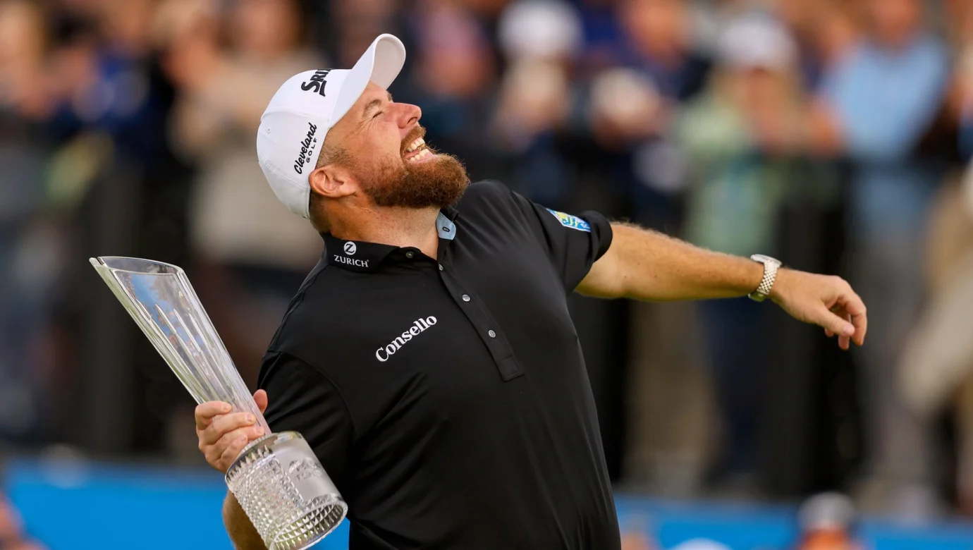 Shane Lowry nechal trápení posledních měsíců za sebou a v Doonbeg předvedl golfovou exhibici