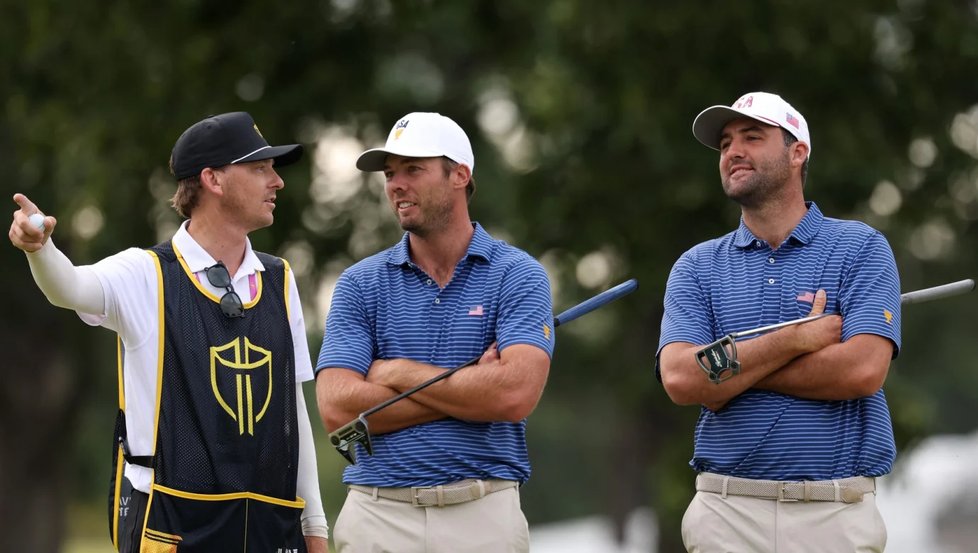 Scottie Scheffler a Sam Burns v uvolněné náladě. Nerozluční přátelé na Presidents Cupu konečně prolomili čtyřleté čekání na společné vítězství