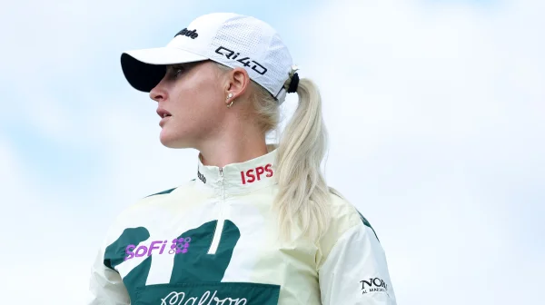 Krásná Charley Hull překvapila! V bikinách pózovala pro prestižní Sports Illustrated