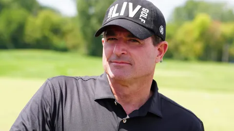 Dodavatelům LIV Golf dluží miliony, svým šéfům přitom vyplatila obří bonusy