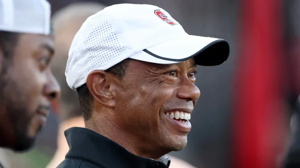 Tiger Woods oslavil s Vanessou konec boje s rakovinou. Teď plánuje golfový comeback