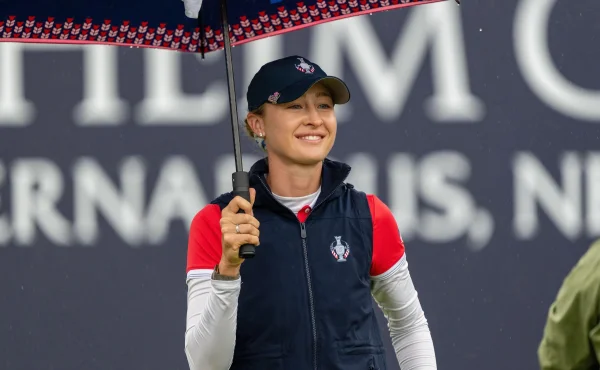 Nelly Korda vládne golfu jako Tiger Woods. U Jonas Brothers odhalila svá tajemství