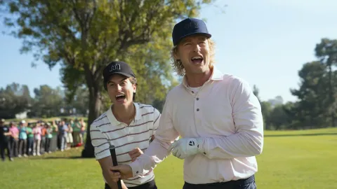 Owen Wilson na Rivieře málem zahrál eagle. Jeho golfový seriál Stick se vrací
