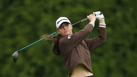 Charley Hull v bikinách a bez zábran! Na Ibize málem skončila s tetováním na čele