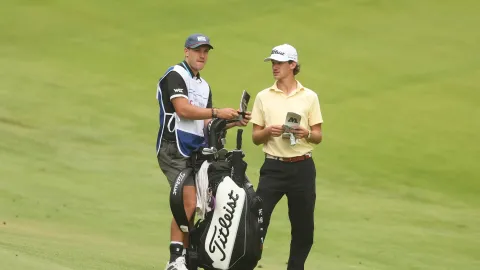 Historických 58 ran na Korn Ferry Tour. Hrubému skončila sezona, kartu ale udržel