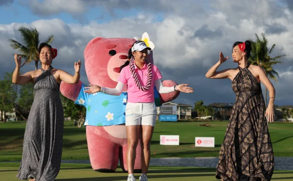 Nelly Korda má novou vyzyvatelku. Thitikul vítězstvím na Havaji útočí na Hráčku roku