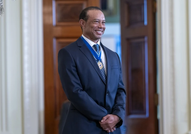 Tiger Woods znovu ukázal svůj švih. Golfový svět vyhlíží jeho velký návrat