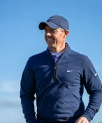 Rory McIlroy jako realitní magnát. Má nové sídlo, ale to staré nechce opustit