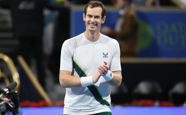 Jsem strašný golfista, kaje se Andy Murray po vtipné scénce z bunkeru