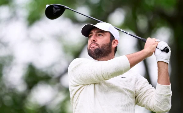 Světová jednička si vychovává nástupce. Scheffler zakládá nový golfový okruh pro děti