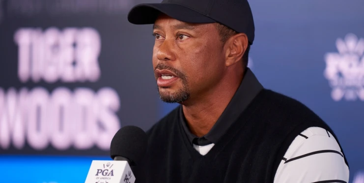 Tiger Woods se prý i po další operaci vrátí k soutěžnímu golfu. Jenomže už jen jako senior