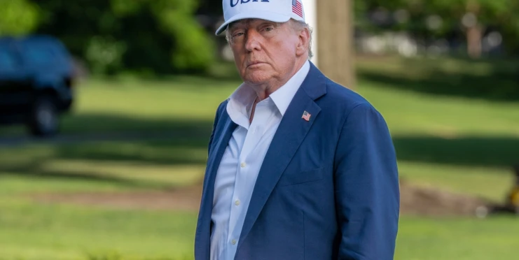 Zabránil jsem pěti válkám, pochlubil se Donald Trump při otevření hřiště ve Skotsku
